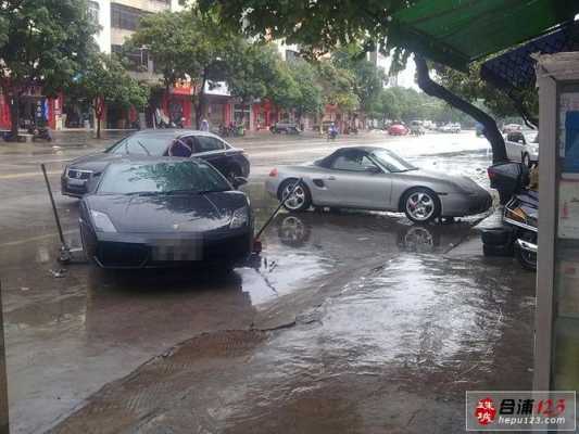 雨拍兰博基尼（兰博基尼下雨怎么办）