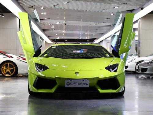 兰博基尼aventador报价（兰博基尼aventador j多少钱）-图2