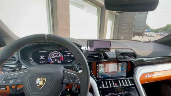 兰博基尼手机怎么上网（兰博基尼怎么连carplay）