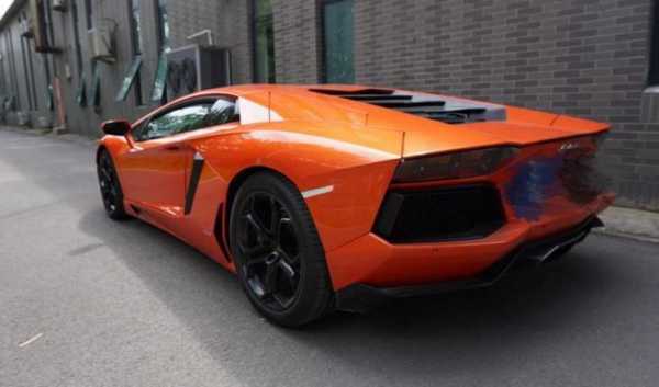 aventador兰博基尼成本（一辆兰博基尼成本多高）-图3